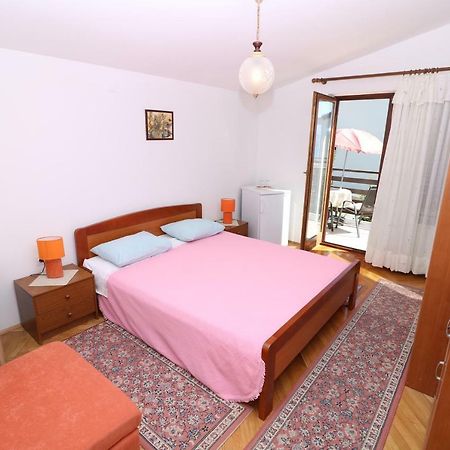 Double Rooms Jasna With Sea View Baška Esterno foto