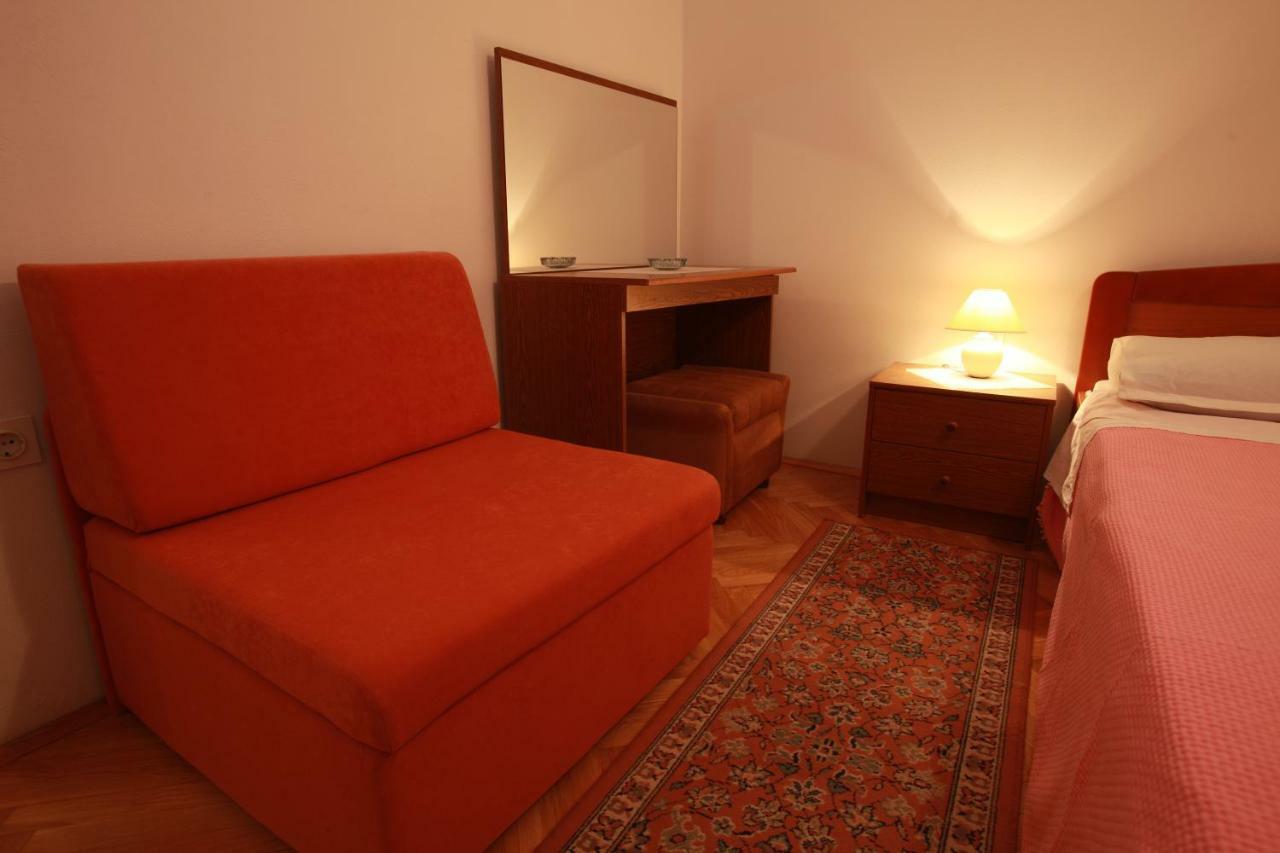 Double Rooms Jasna With Sea View Baška Esterno foto