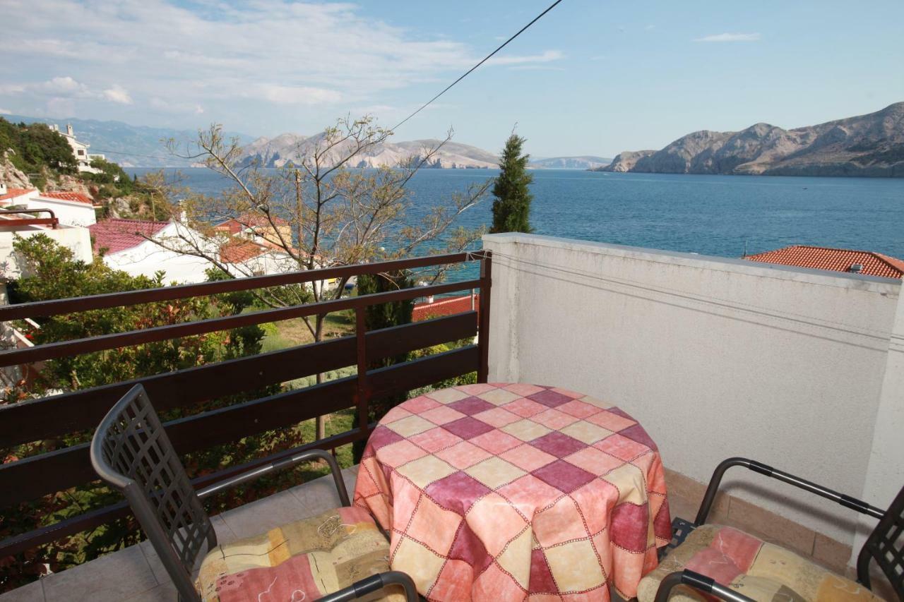 Double Rooms Jasna With Sea View Baška Esterno foto