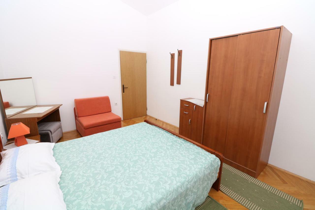 Double Rooms Jasna With Sea View Baška Esterno foto