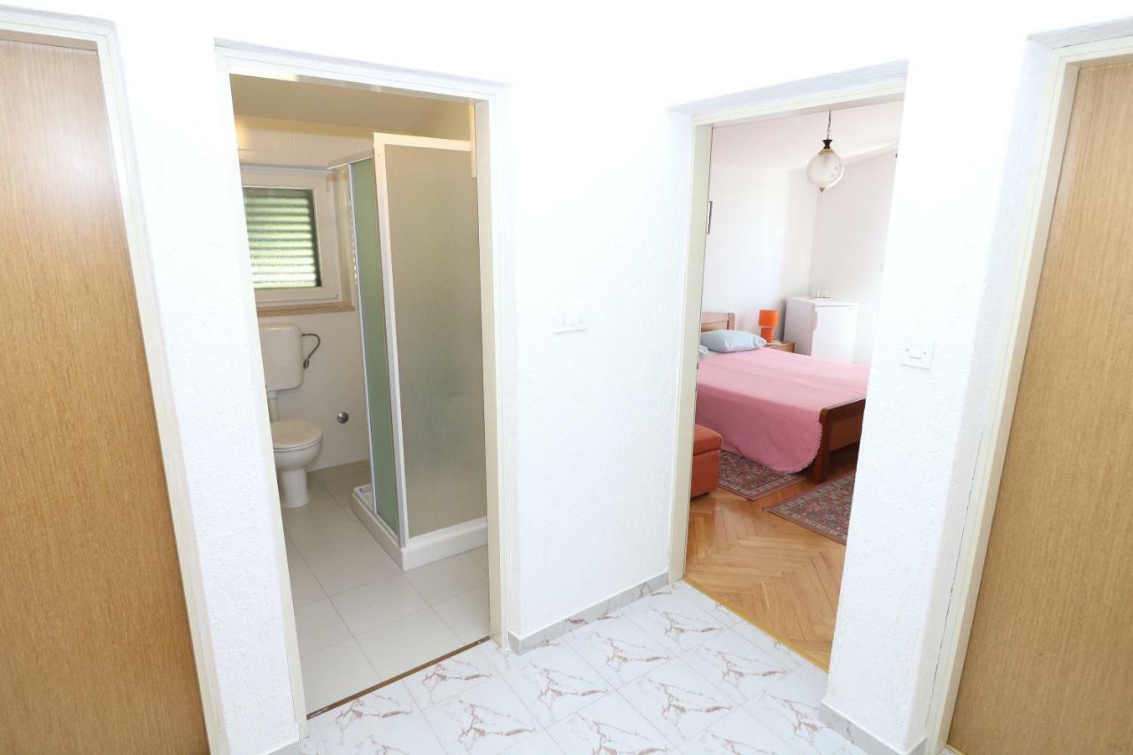 Double Rooms Jasna With Sea View Baška Esterno foto